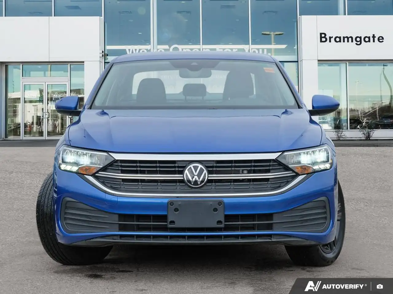 Volkswagen Jetta снимка Volkswagen Jetta