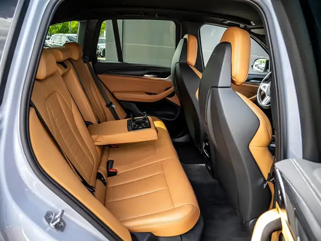 BMW X3 M view 17