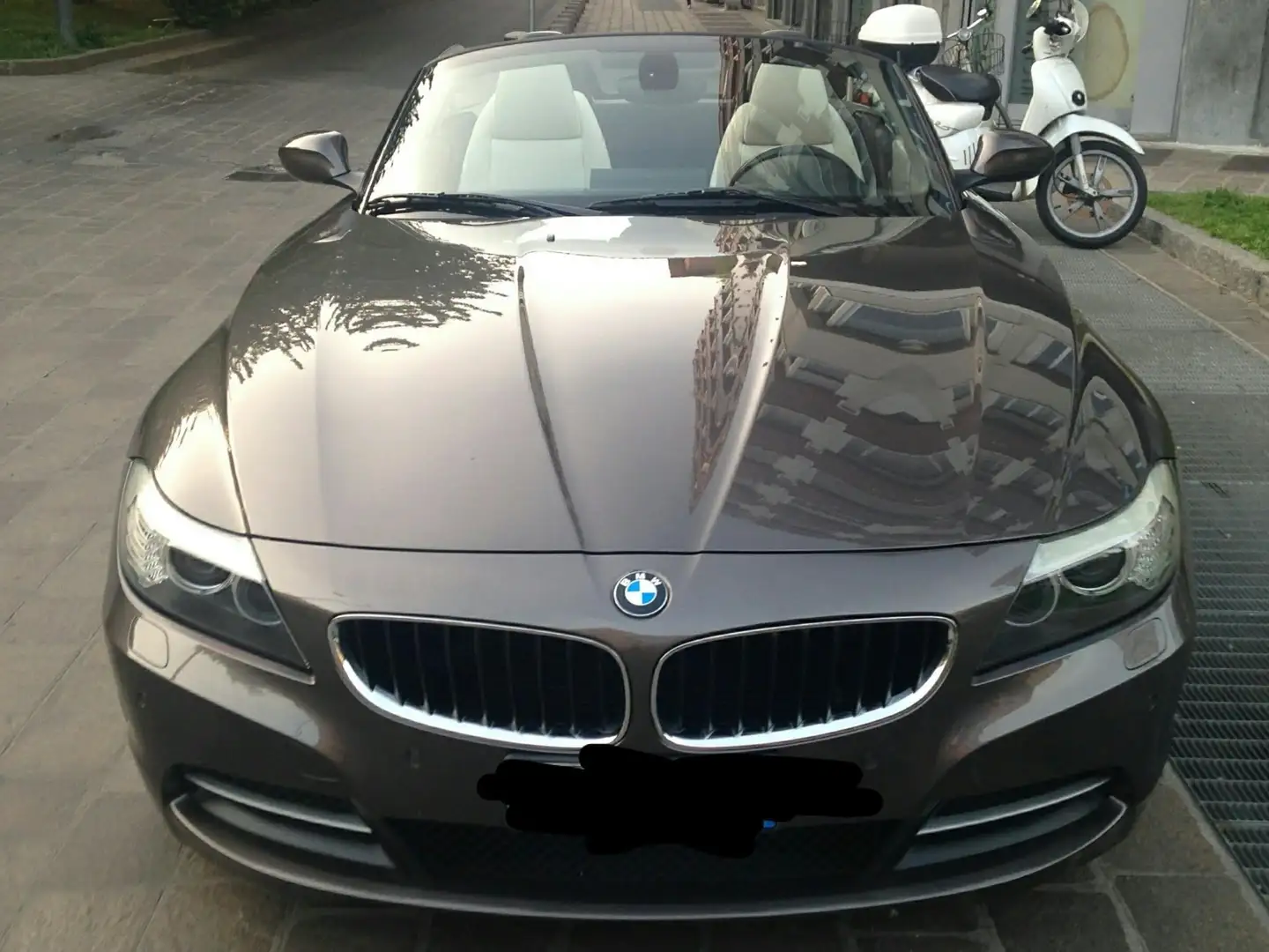 BMW Z4 sdrive23i Marrone - 2