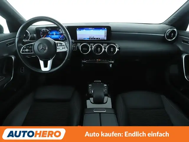Mercedes-Benz CLA view 12