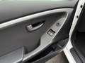 Hyundai i30 1.4 CRDi Classic *Klima*Alarm*Colorverglasung* Weiß - thumbnail 23