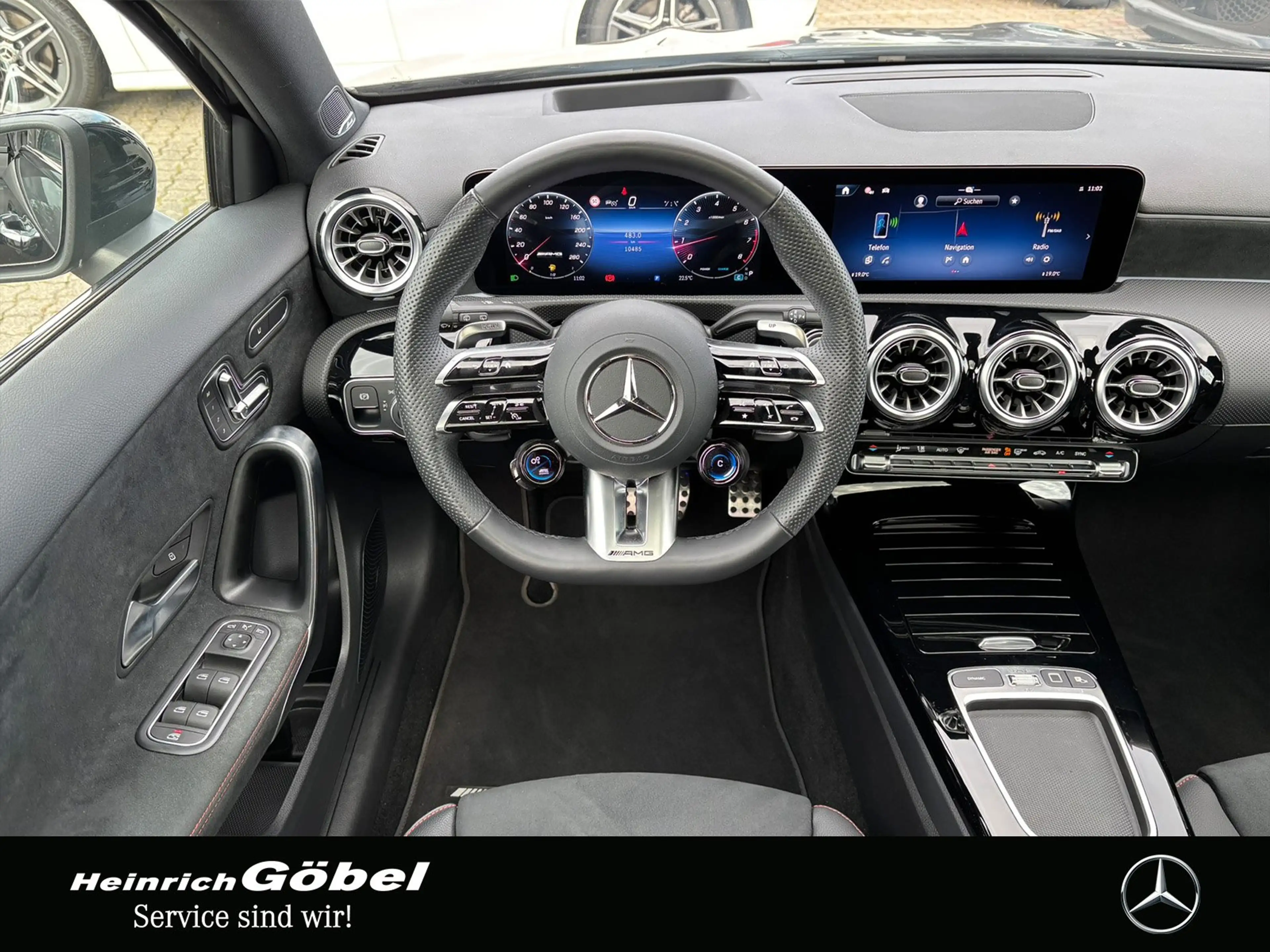 Mercedes-Benz A 35 AMG AMG A 35 HEAD-UP*PANO*BURMESTER*DISTRONIC*360°* — photo 12