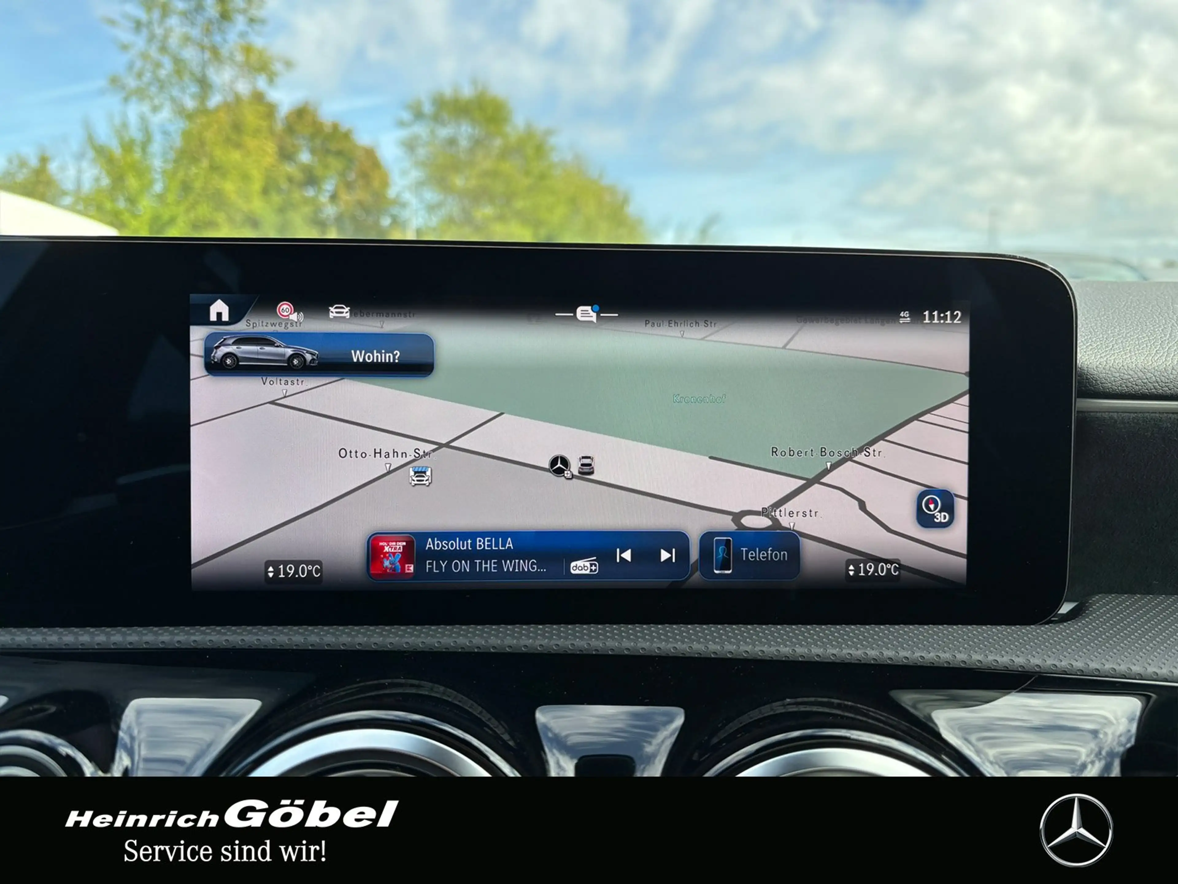 Mercedes-Benz A 35 AMG AMG A 35 HEAD-UP*PANO*BURMESTER*DISTRONIC*360°* — photo 15