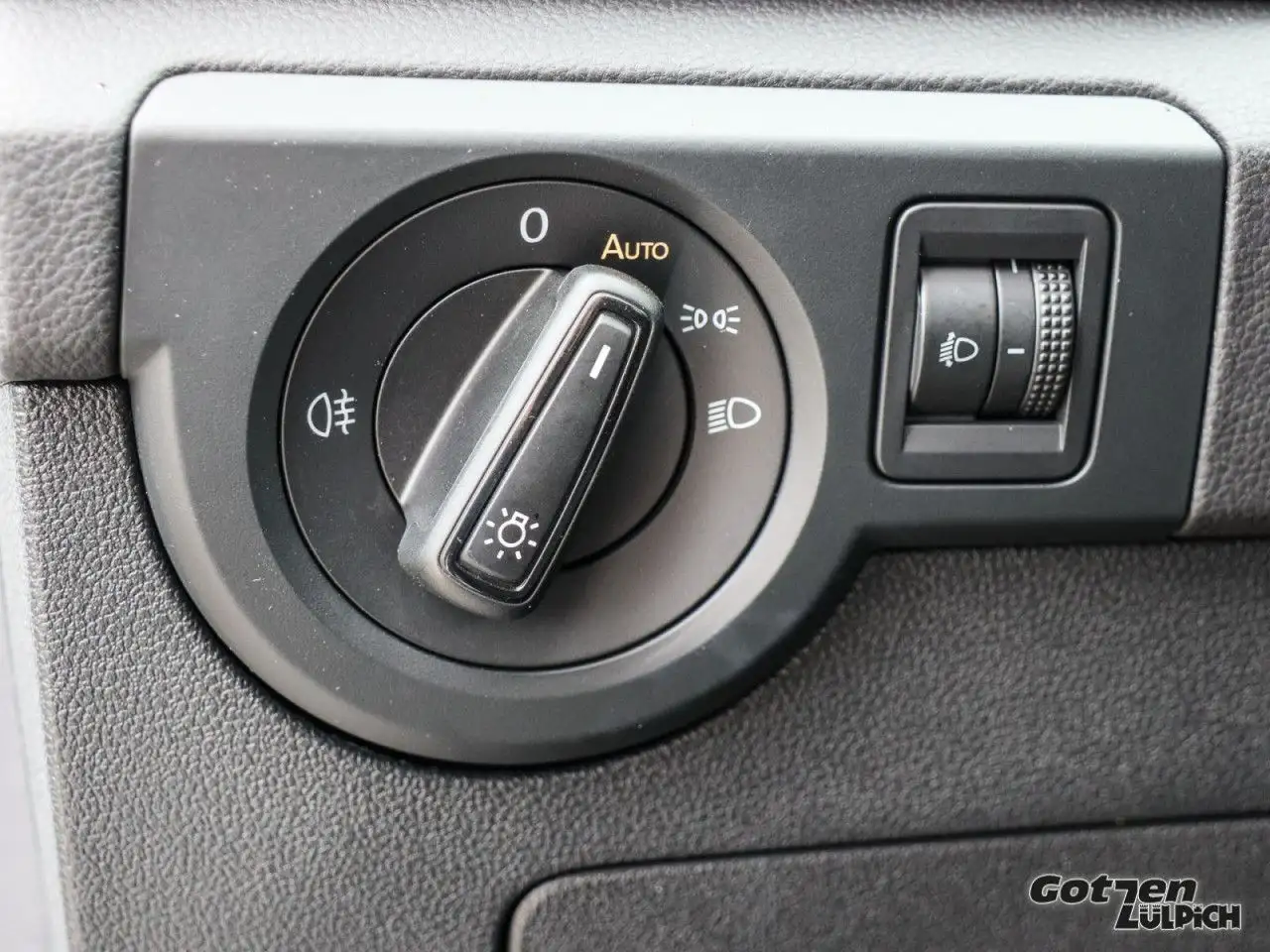 Volkswagen T-Cross 1.0 TSI Life Navi ACC DSG IQ.DRIVE AHK LED 13