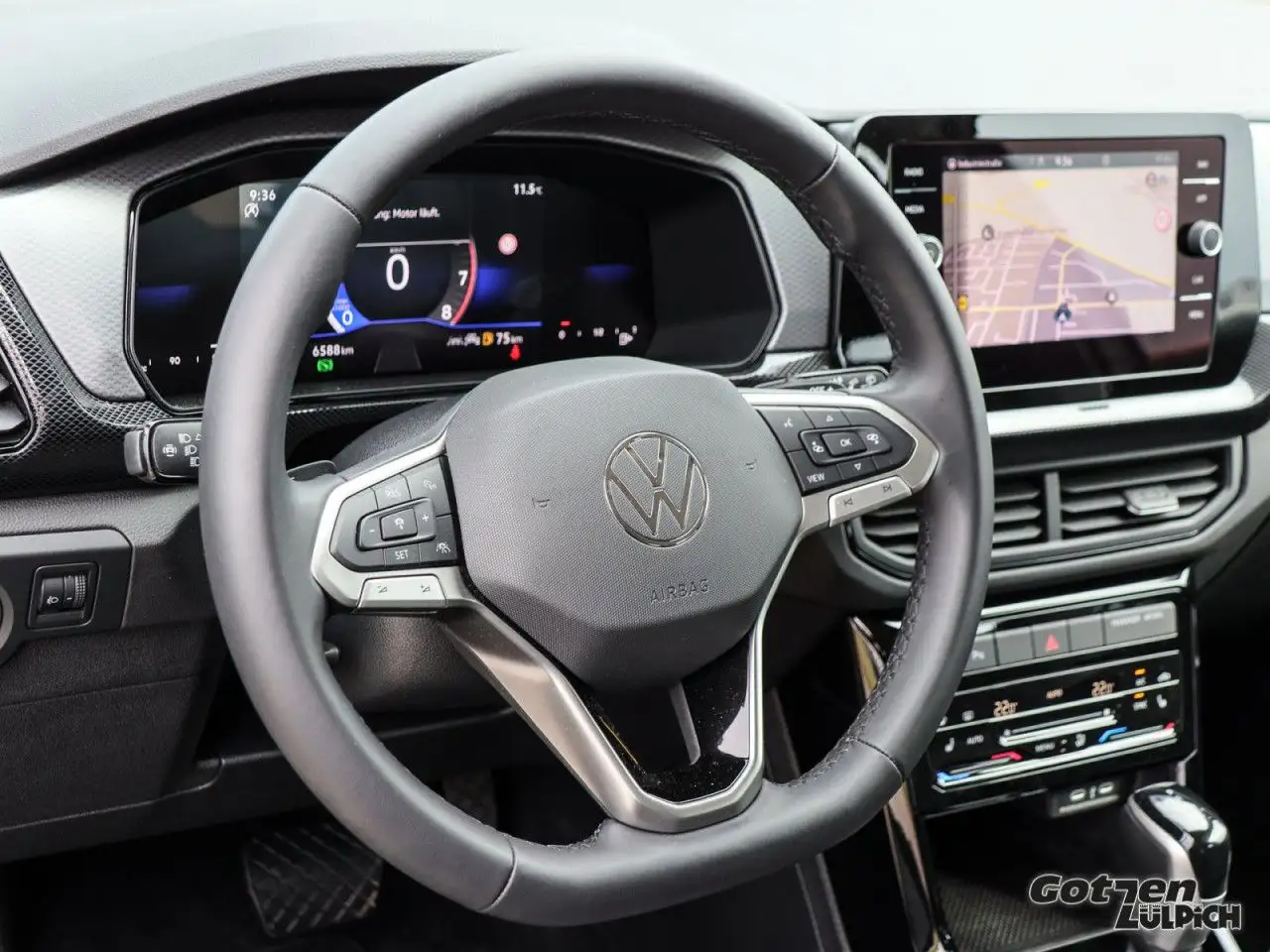 Volkswagen T-Cross 1.0 TSI Life Navi ACC DSG IQ.DRIVE AHK LED 10