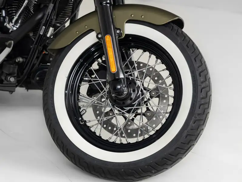 Harley-Davidson FLSS 110 Slim - foto 7