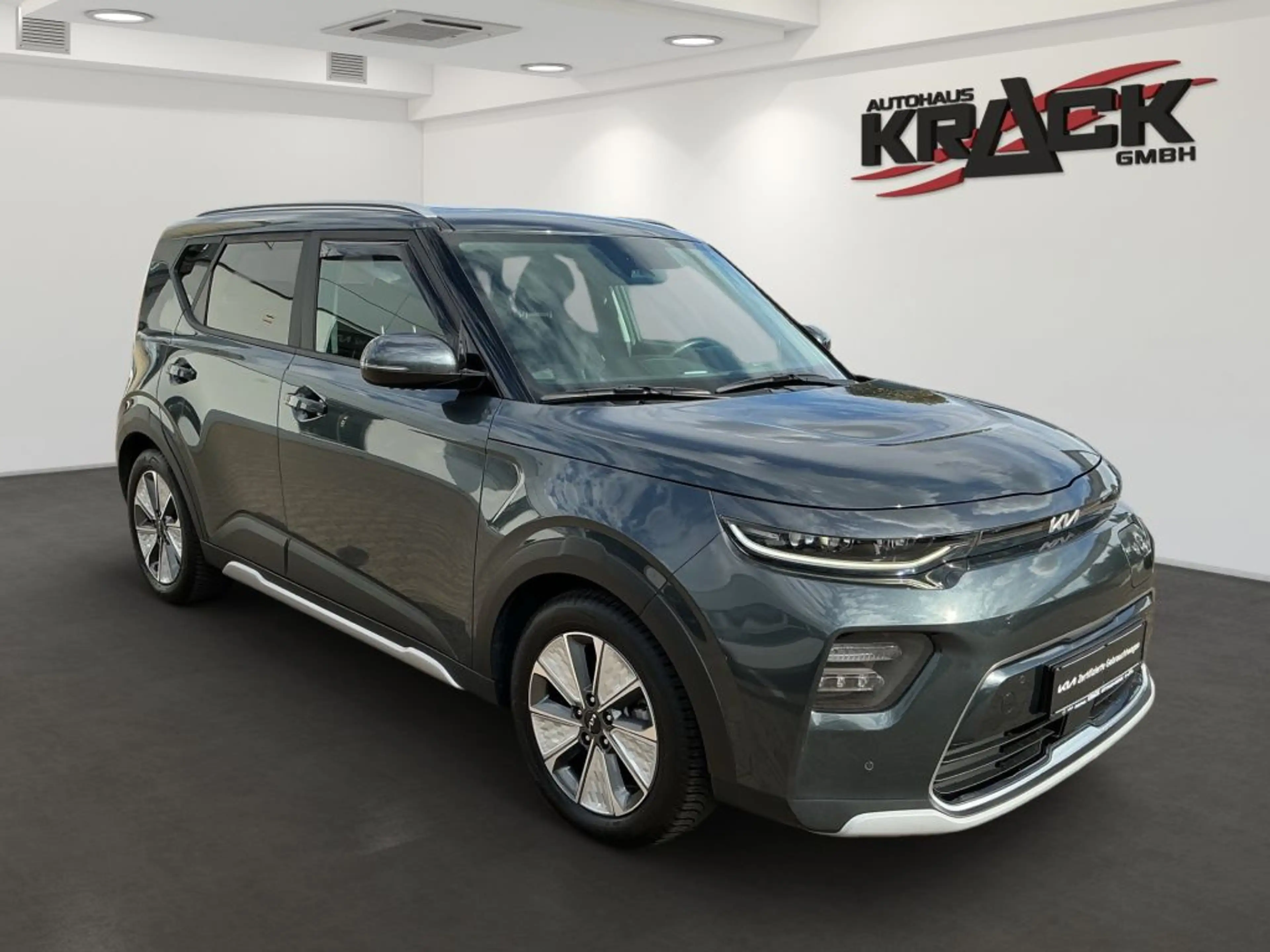 Kia Soul e-Soul Inspiration — photo 2