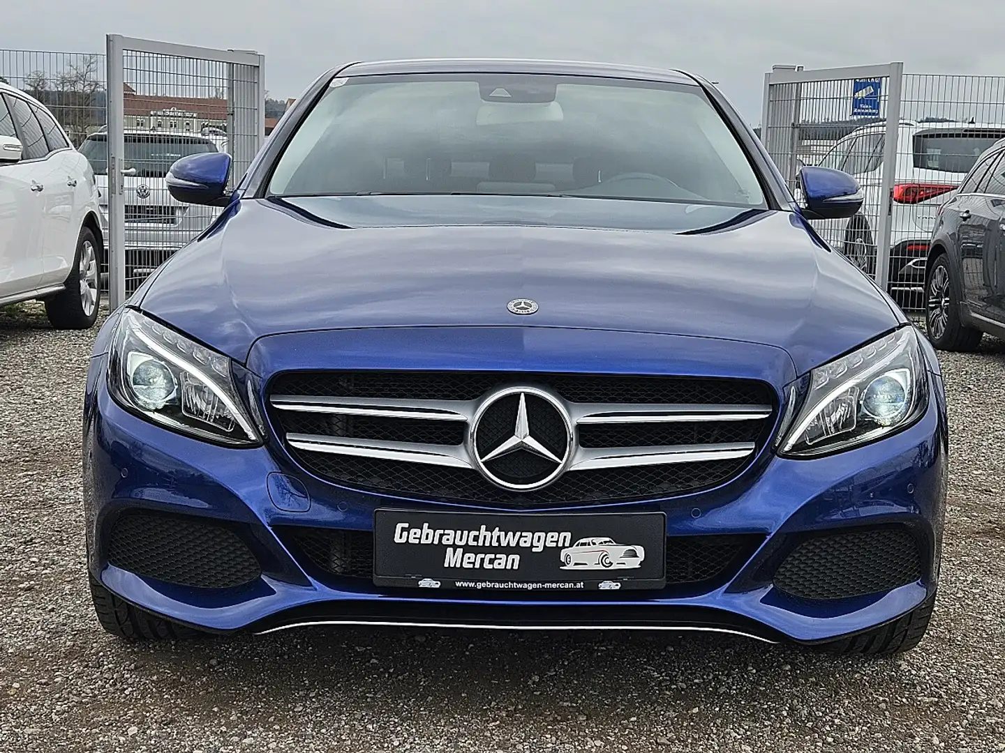 Mercedes-Benz C 200 d T Aut. Limousine Blau - 2