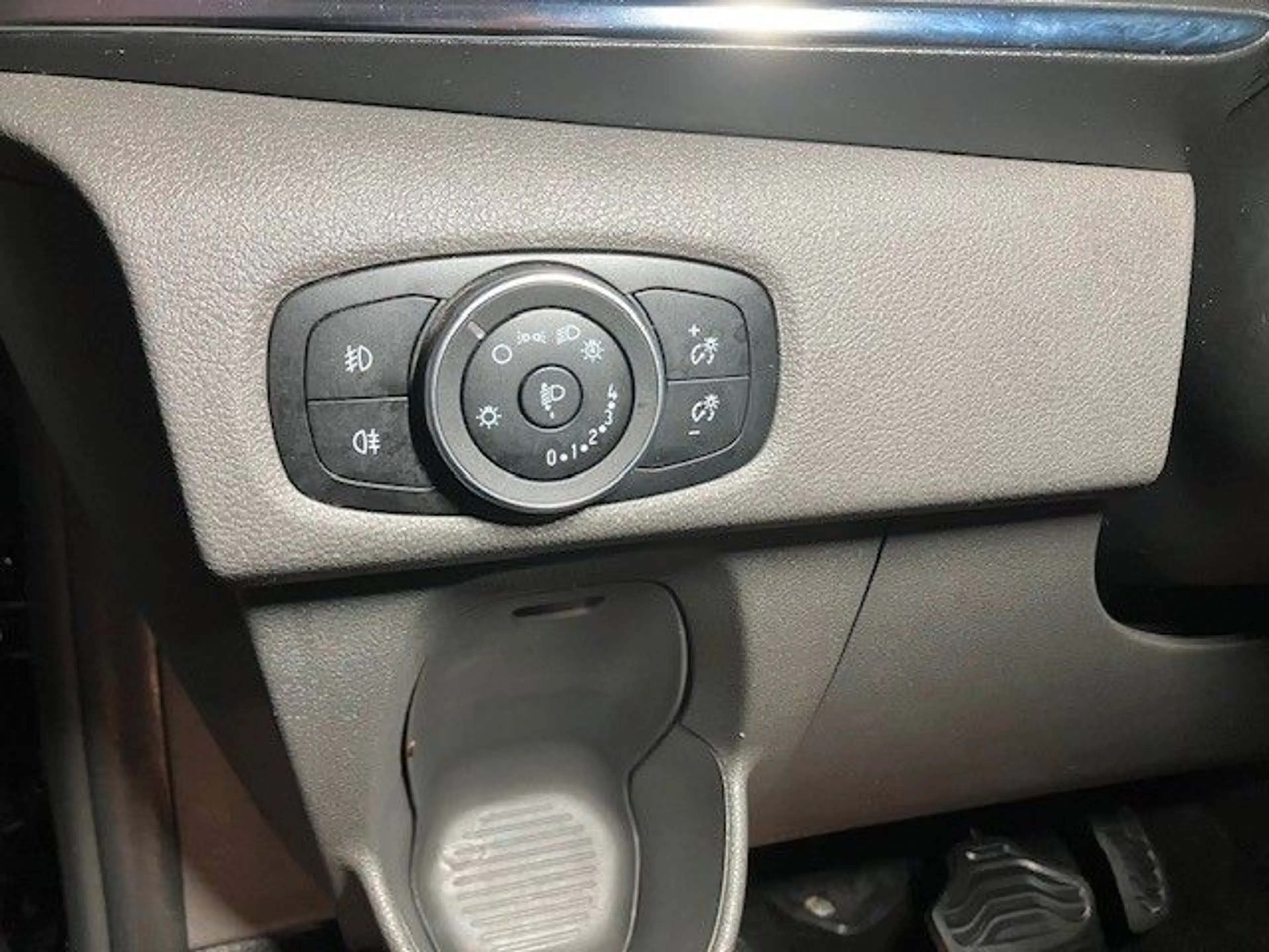 Ford Transit Tourneo Custom L1 Titanium X °Garantie° — photo 6