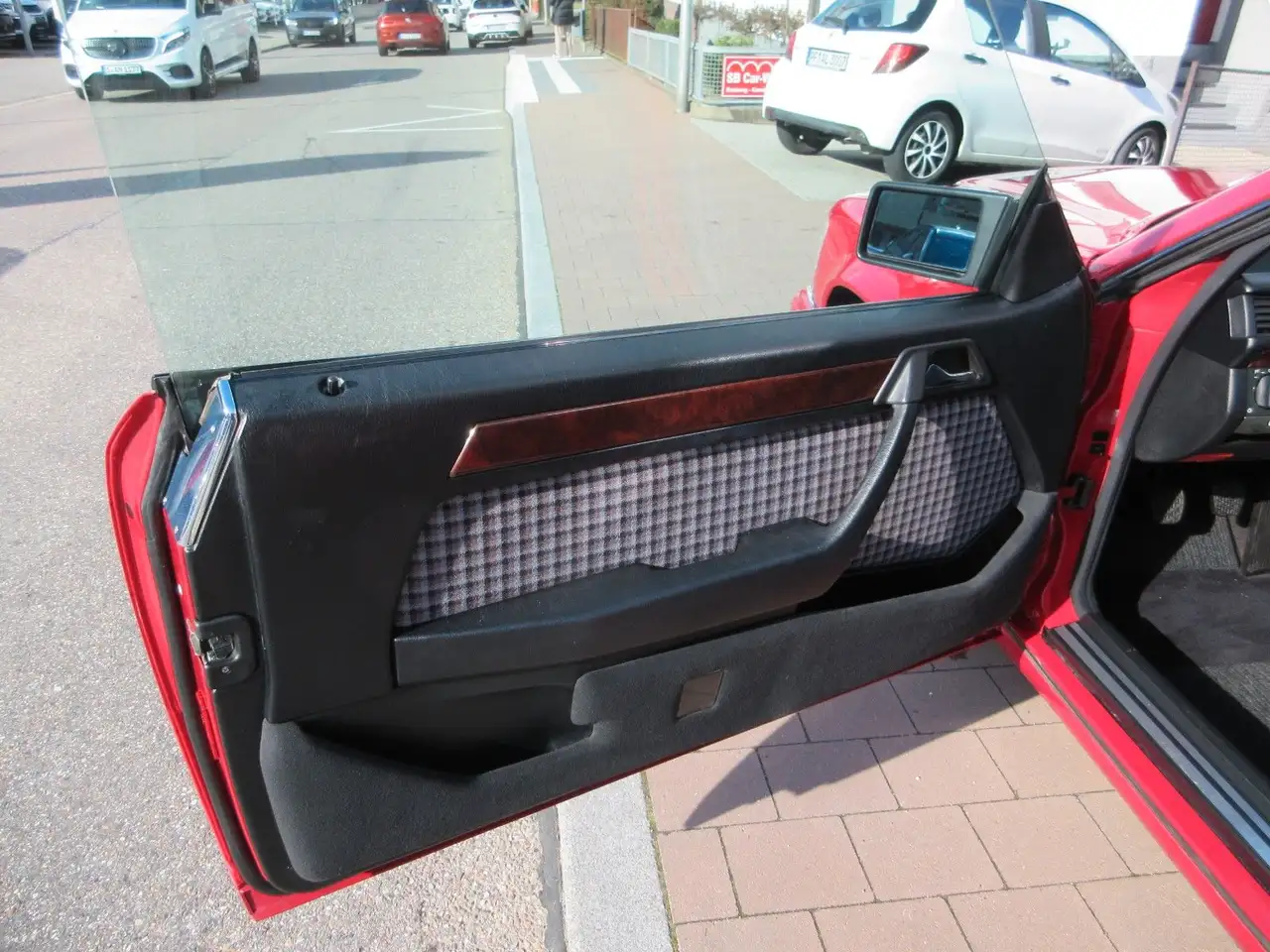 Mercedes-Benz E 200 Sportline Cabrio/Klimaanlage/LM Felgen, foto 9