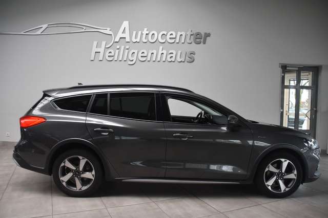 Ford Focus Turnier Active LED Navi Kamera WinterPaket