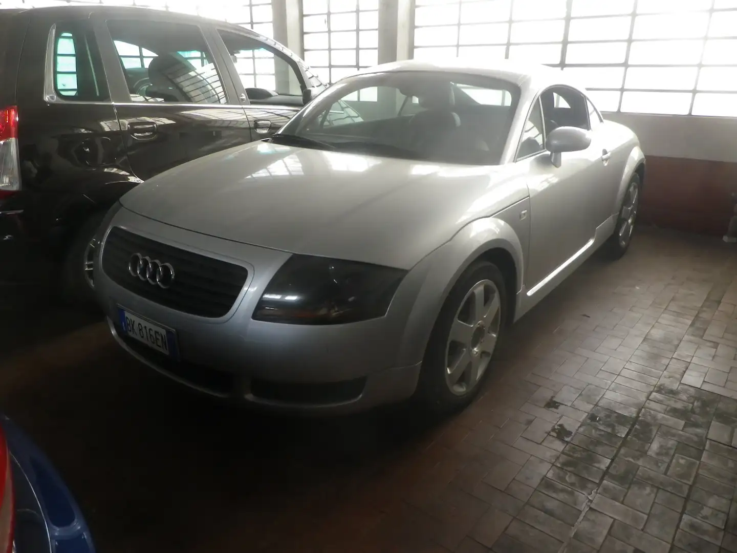 Audi TT TT   Coupe 1.8t Grigio - 1