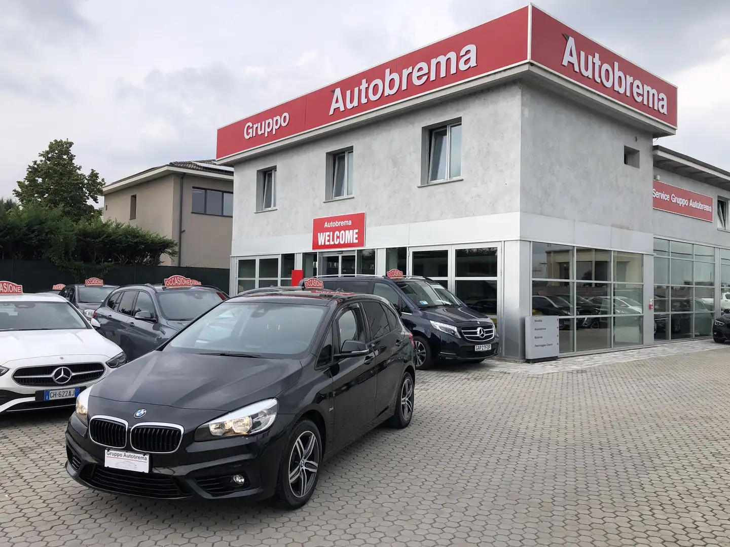BMW 218 Serie  Active Tourer 218d Active Tourer Sport auto Schwarz - 1