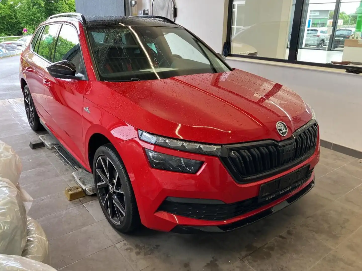 Skoda Kamiq Monte Carlo 1.5 TSI 110kW 7-Gang Automatik Rot - 2