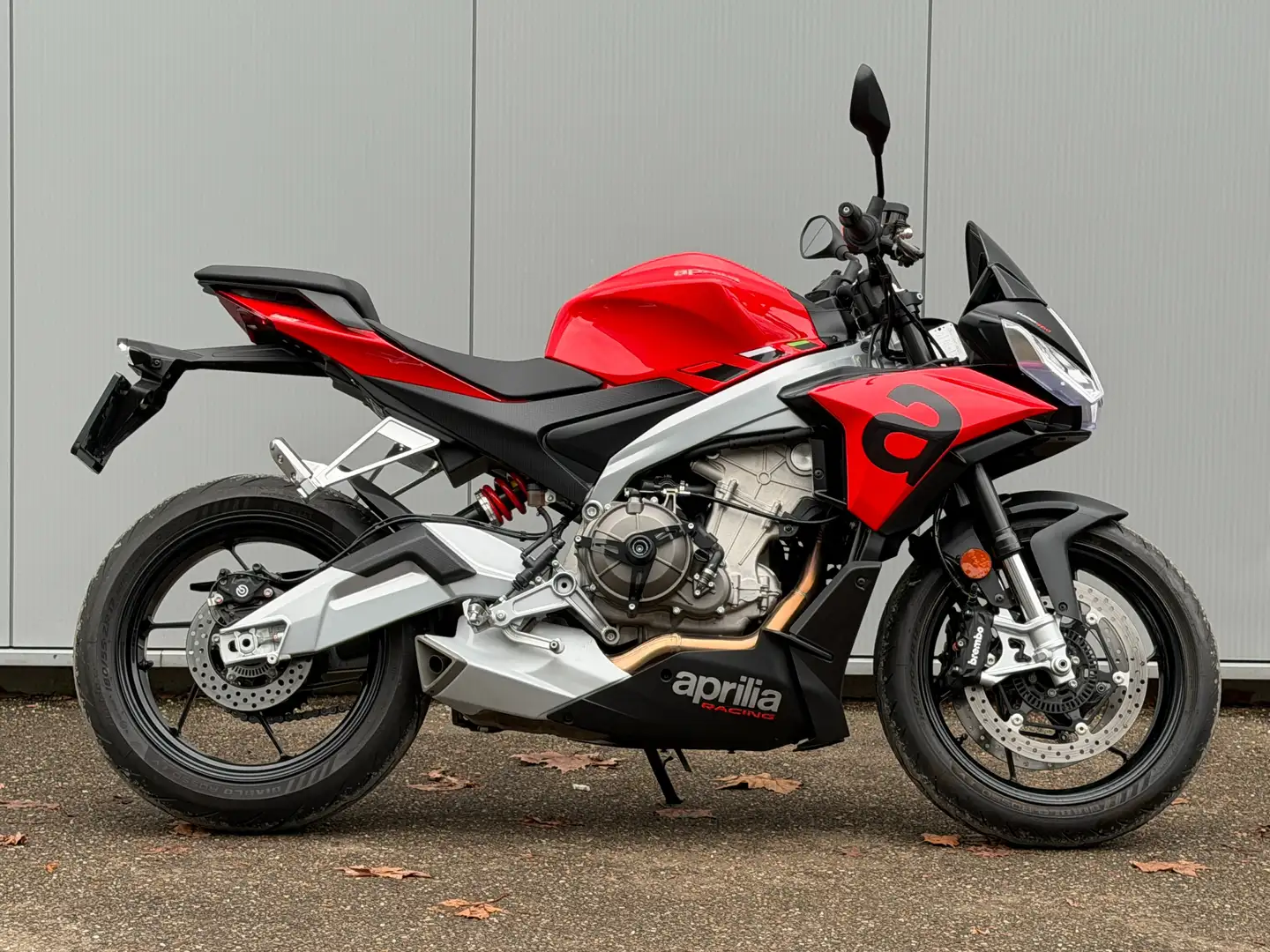 Aprilia Tuono 660 met cruisecontrol / 2023 - 1970km Rood - 1