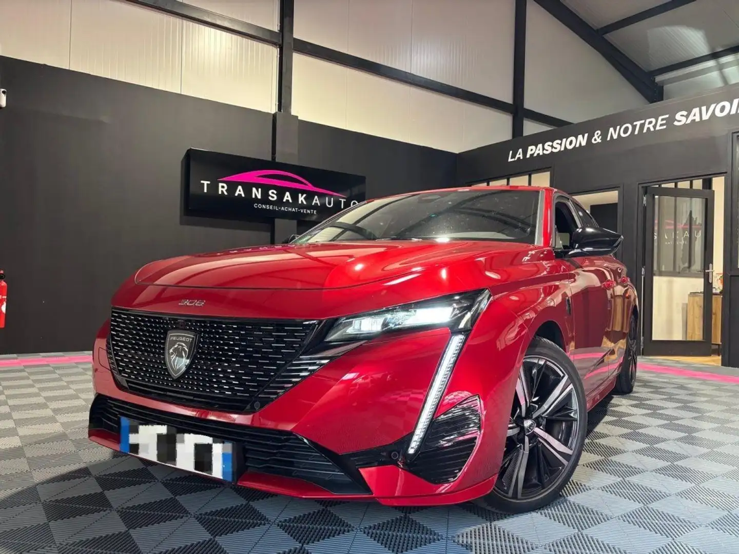 Peugeot 308 PHEV 225 e-EAT8 GT PACK Rot - 1