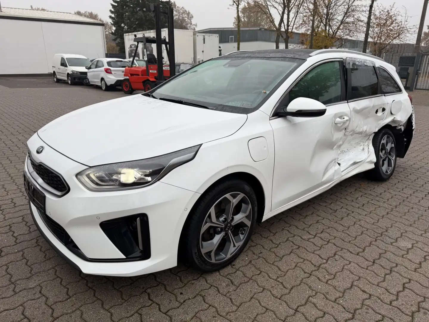 Kia Ceed / cee'd Blanc - 1