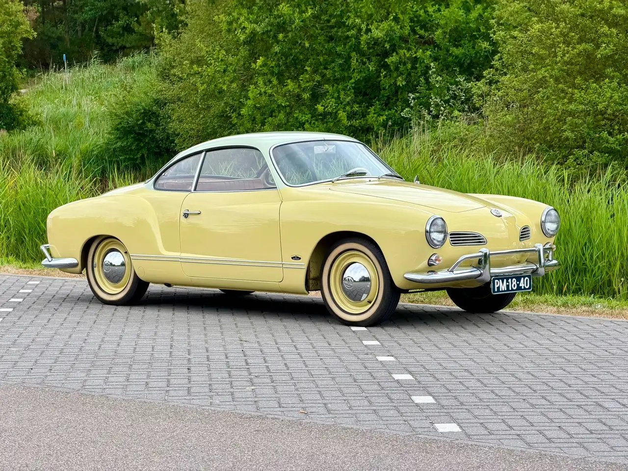 Volkswagen Karmann Ghia undefined, foto 3