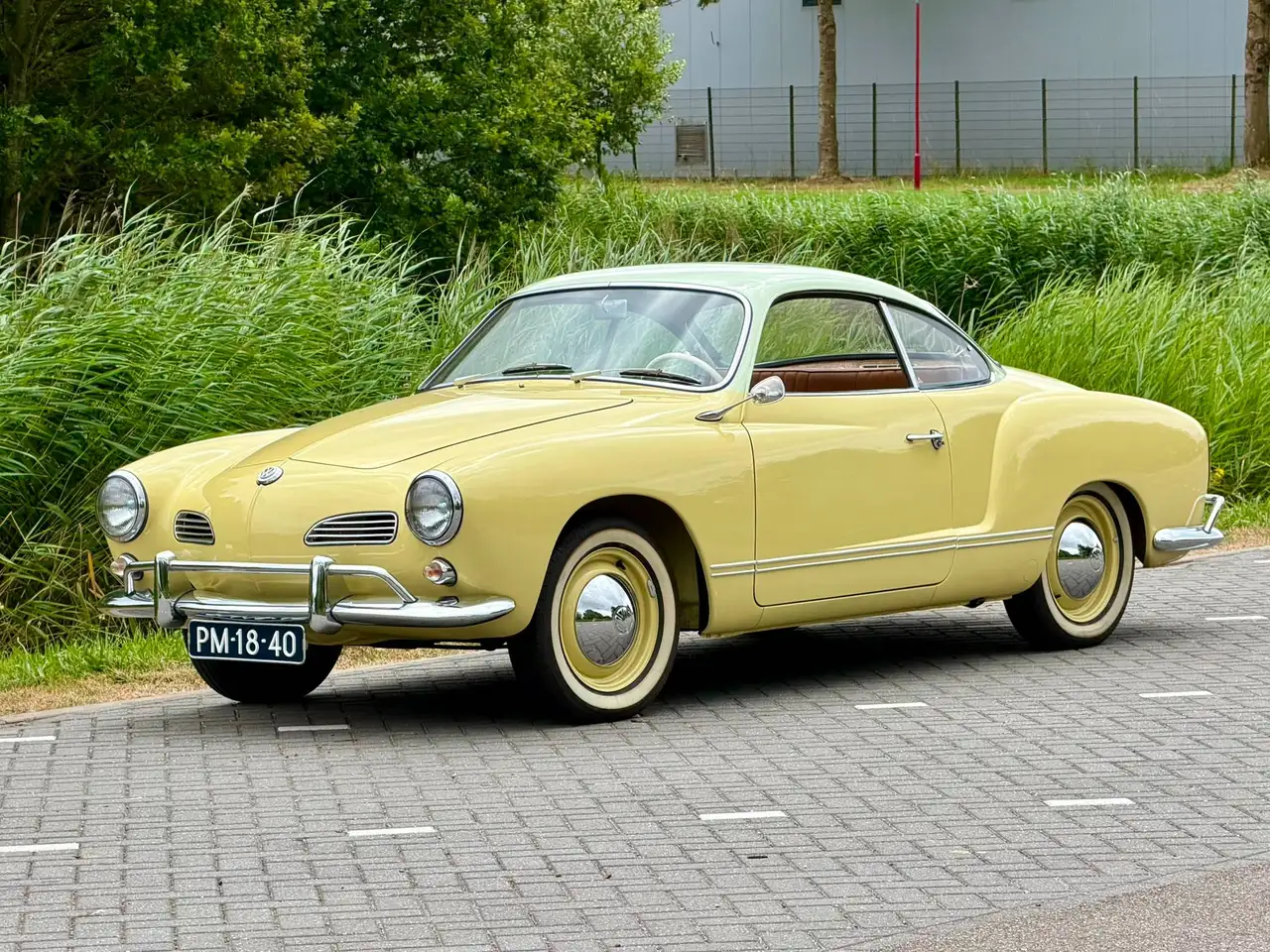 Volkswagen Karmann Ghia undefined, foto 2