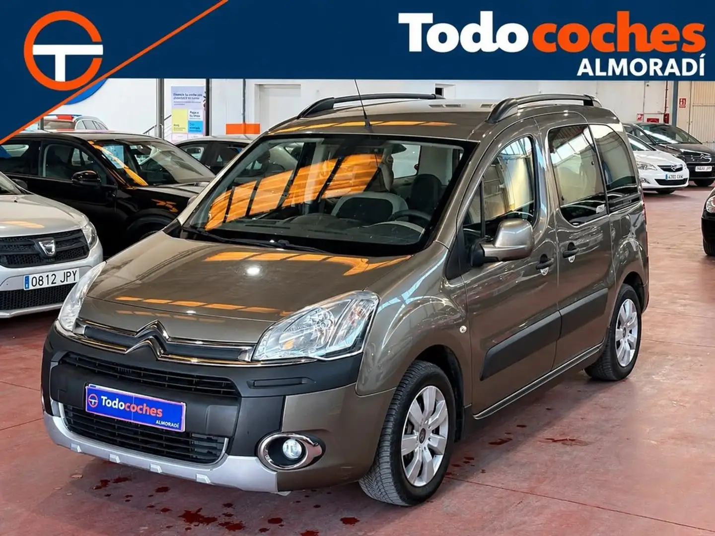 Citroen Berlingo Combi 1.6HDI XTR Plus 90 Marrón - 1