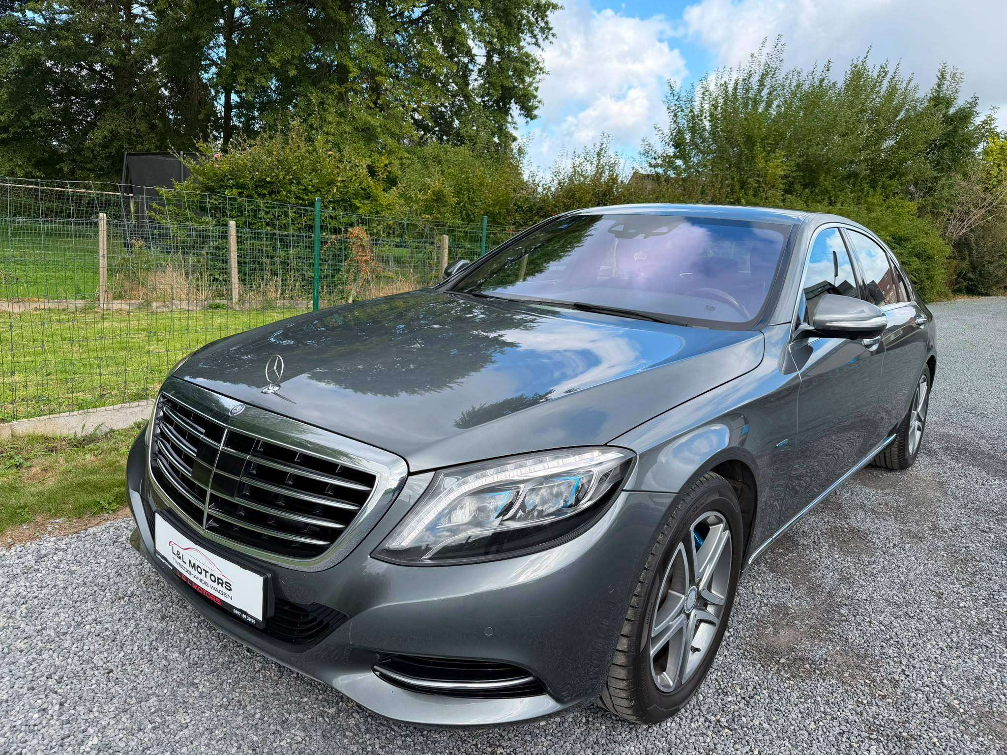 Mercedes-Benz S 500