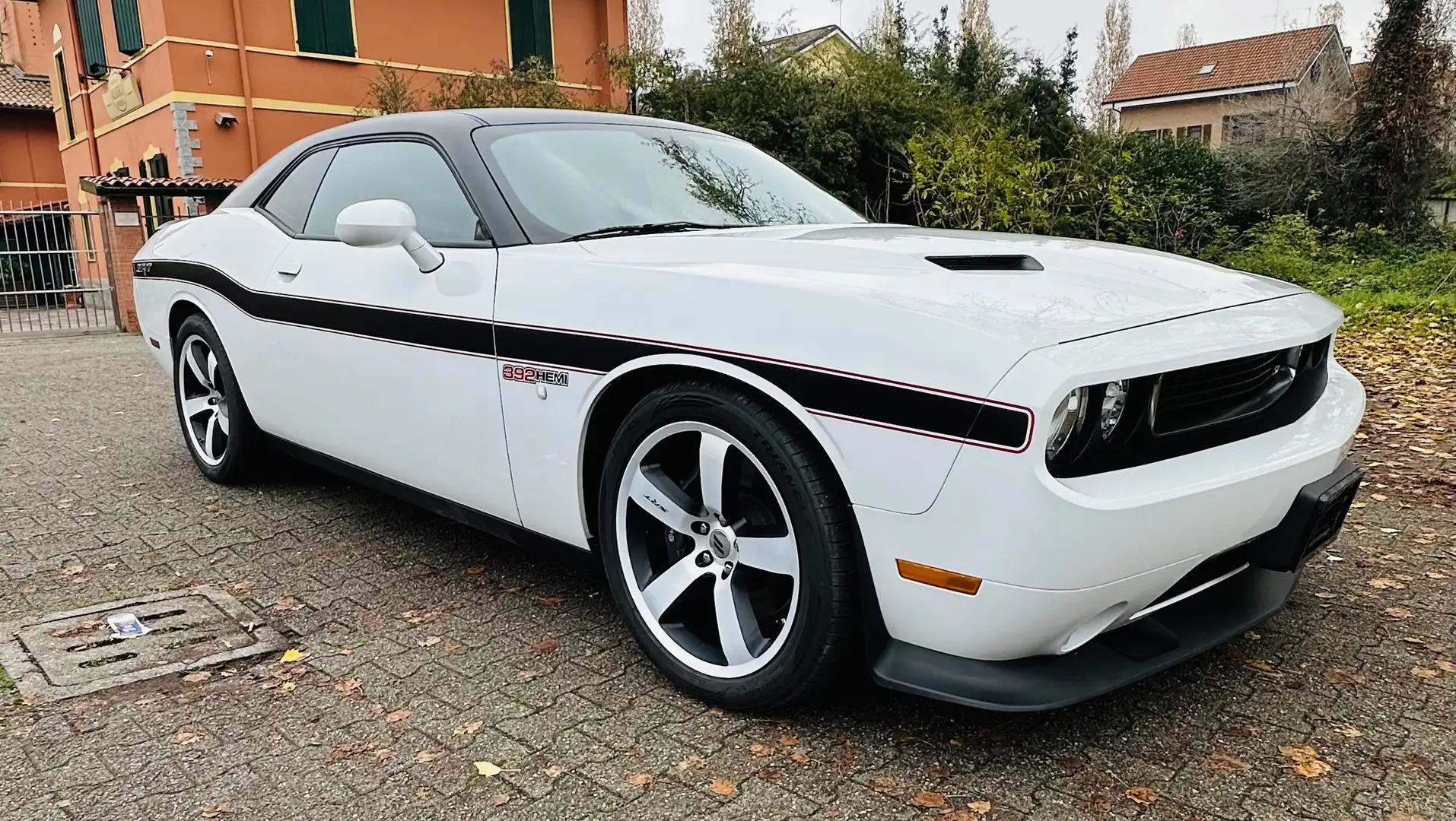 Dodge Challenger 6.4 V8 Scat Pack 485cv at8 - 2