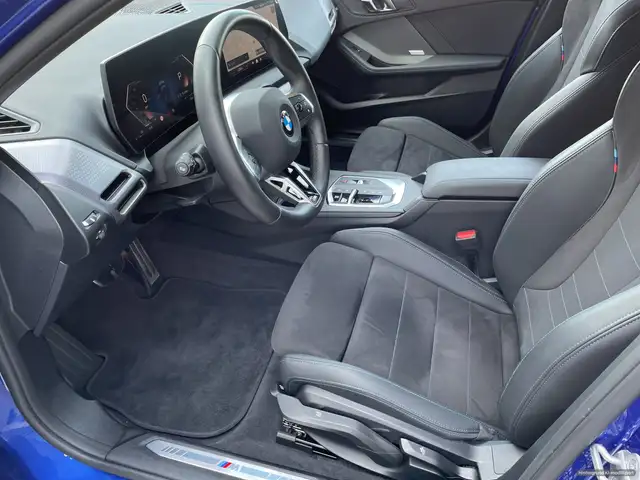 BMW 1 Series view 10