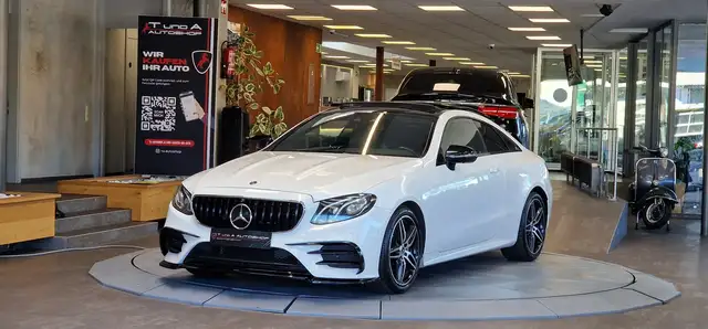 Mercedes-Benz E 200 Coupe AMG-Line Aut. *Pano*Burmester*360°*19Zoll*