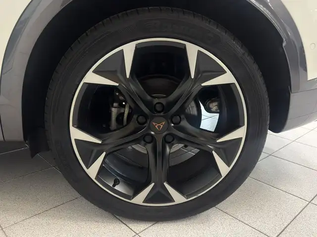 CUPRA Formentor view 9