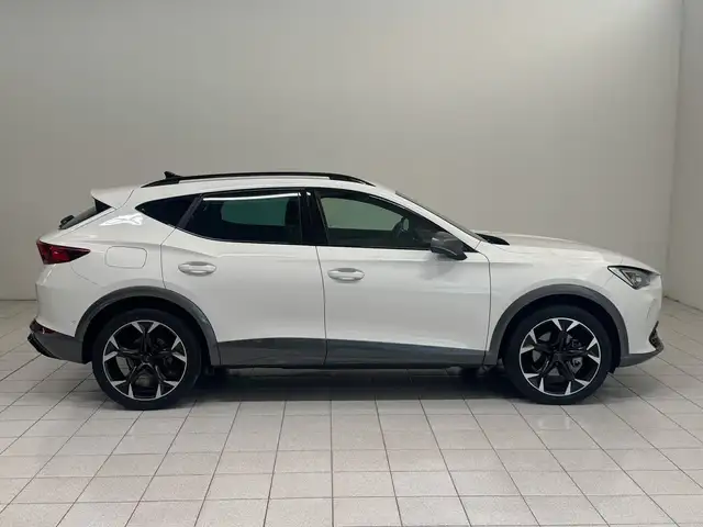 CUPRA Formentor view 6