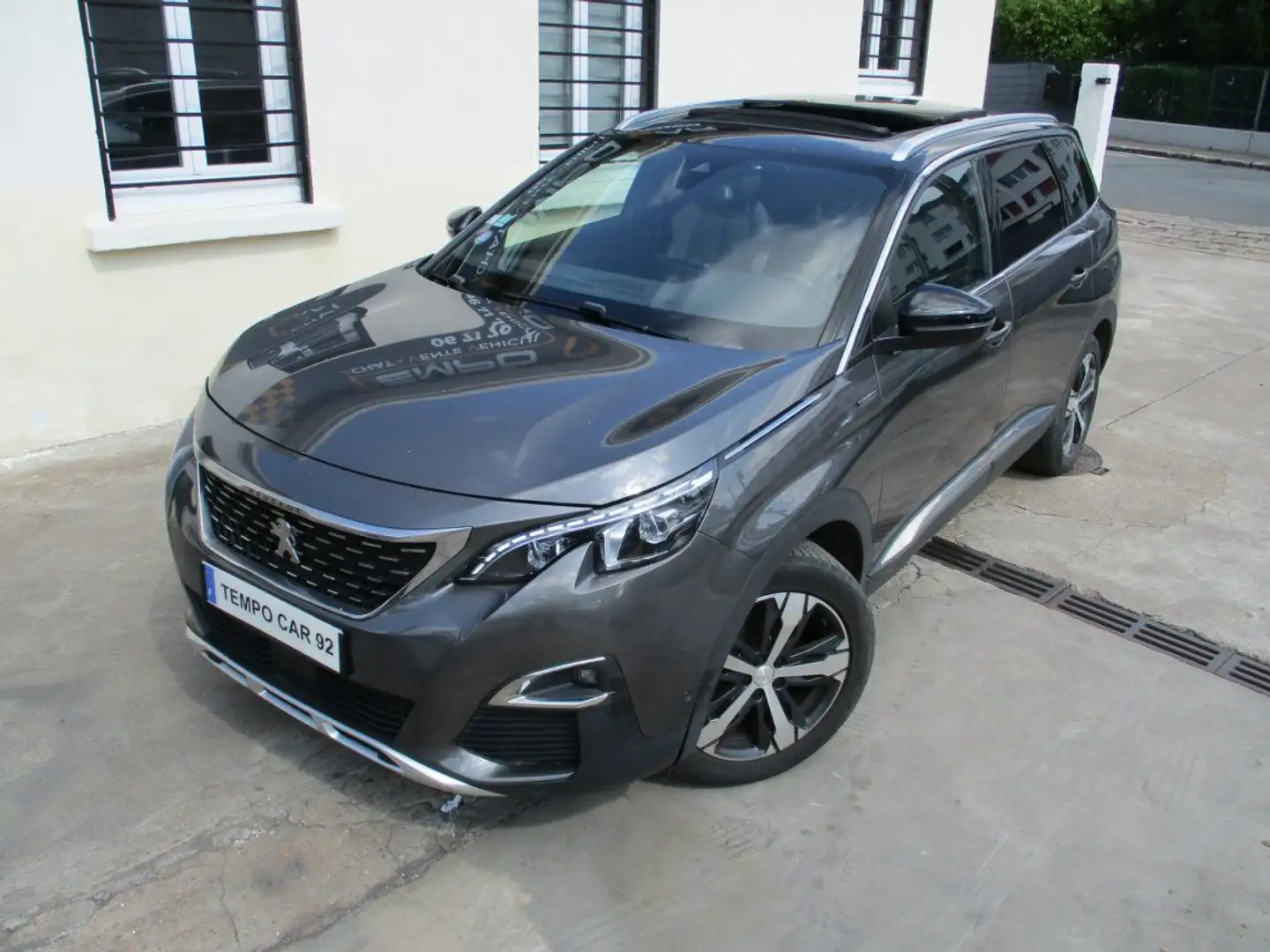 Peugeot 5008 PureTech 180ch SetS EAT8 GT Line Gris - 2