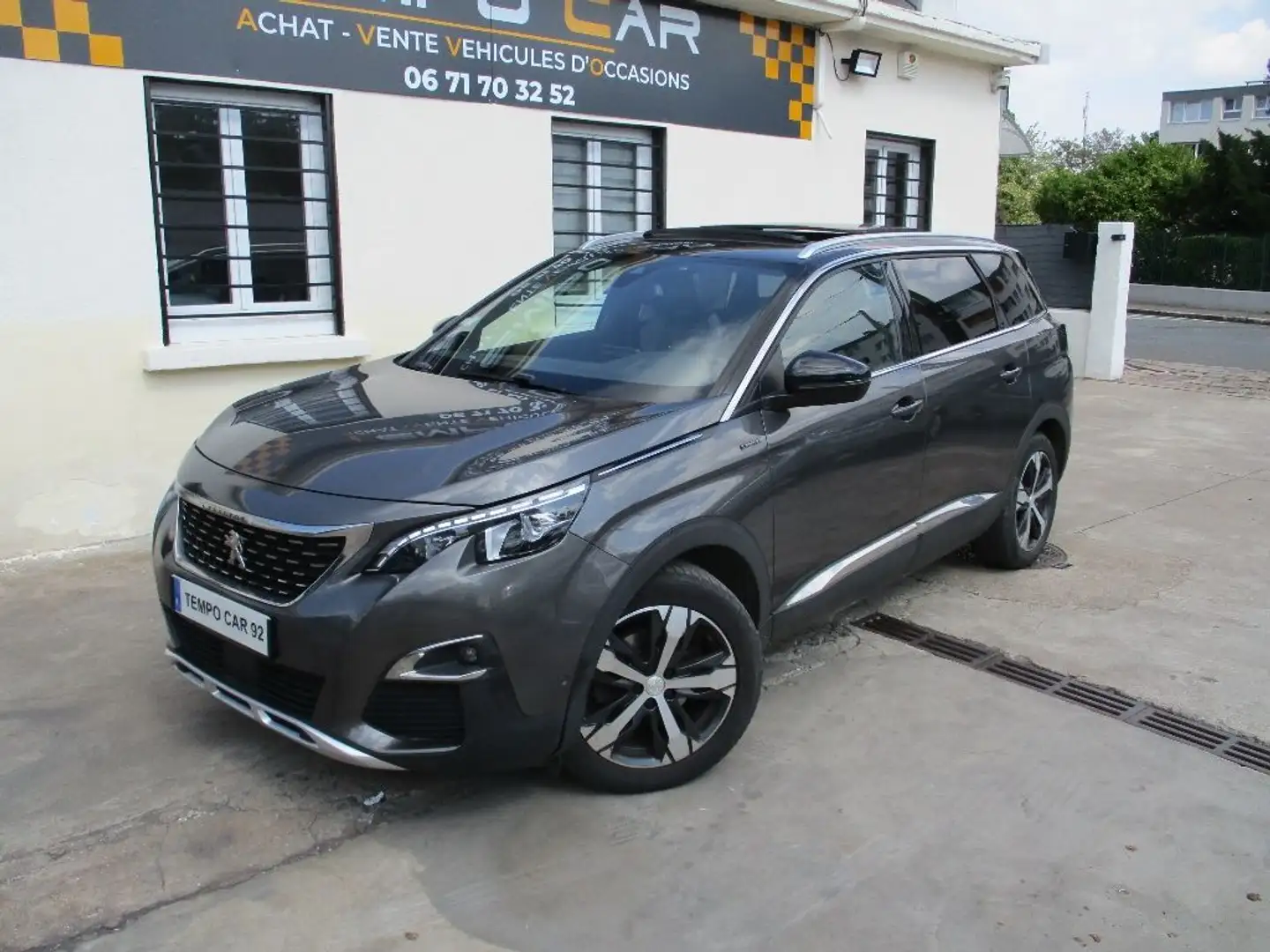 Peugeot 5008 PureTech 180ch SetS EAT8 GT Line Gris - 1