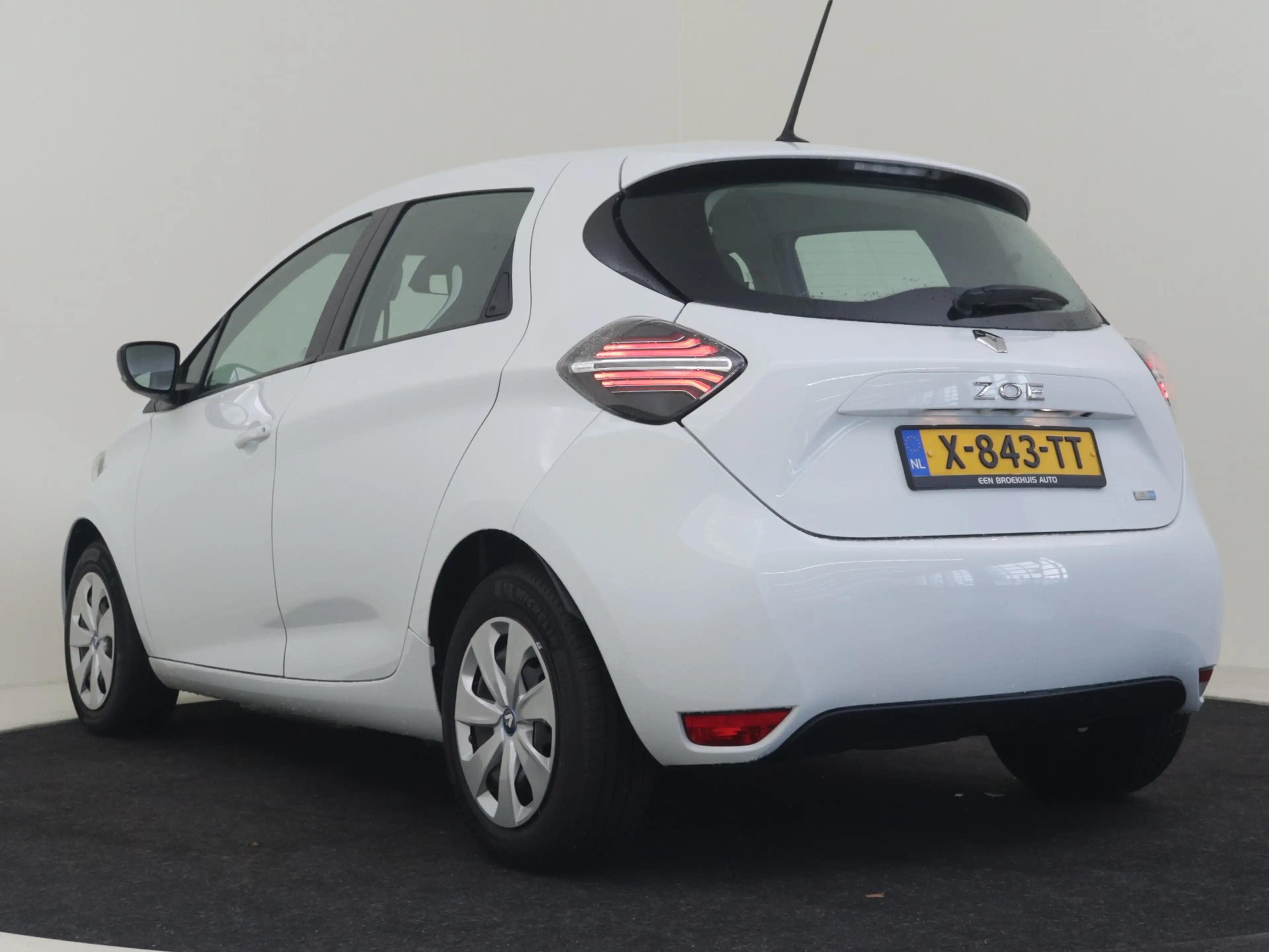 Renault ZOE R110 Life 52 kWh | Achteruitrijcamera | Climate co — photo 10