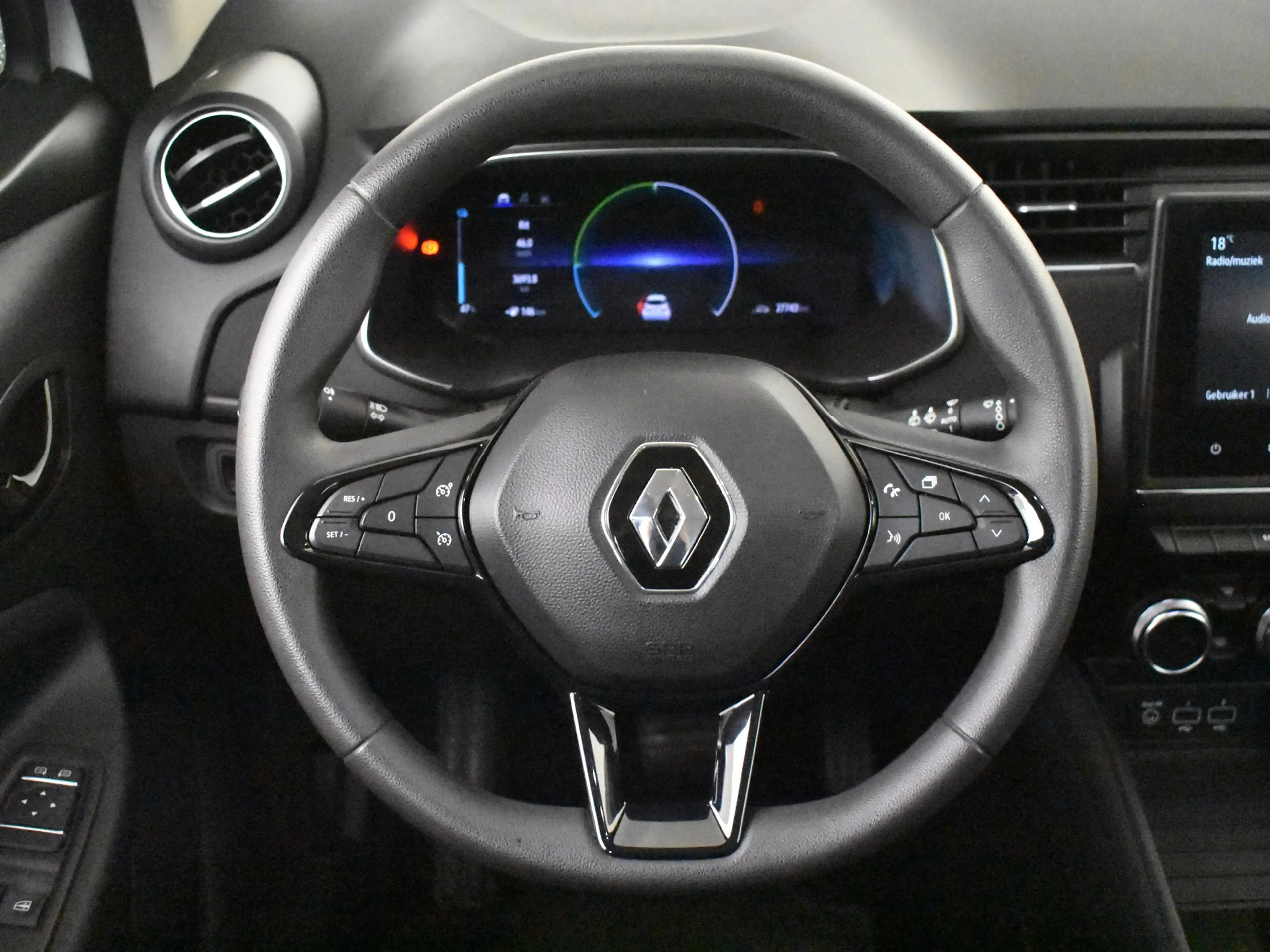 Renault ZOE R110 Life 52 kWh | Achteruitrijcamera | Climate co — photo 12