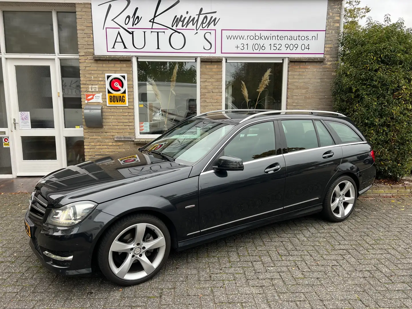 Mercedes-Benz C 180 Estate Ambition Avantgarde Automaat Zwart - 2