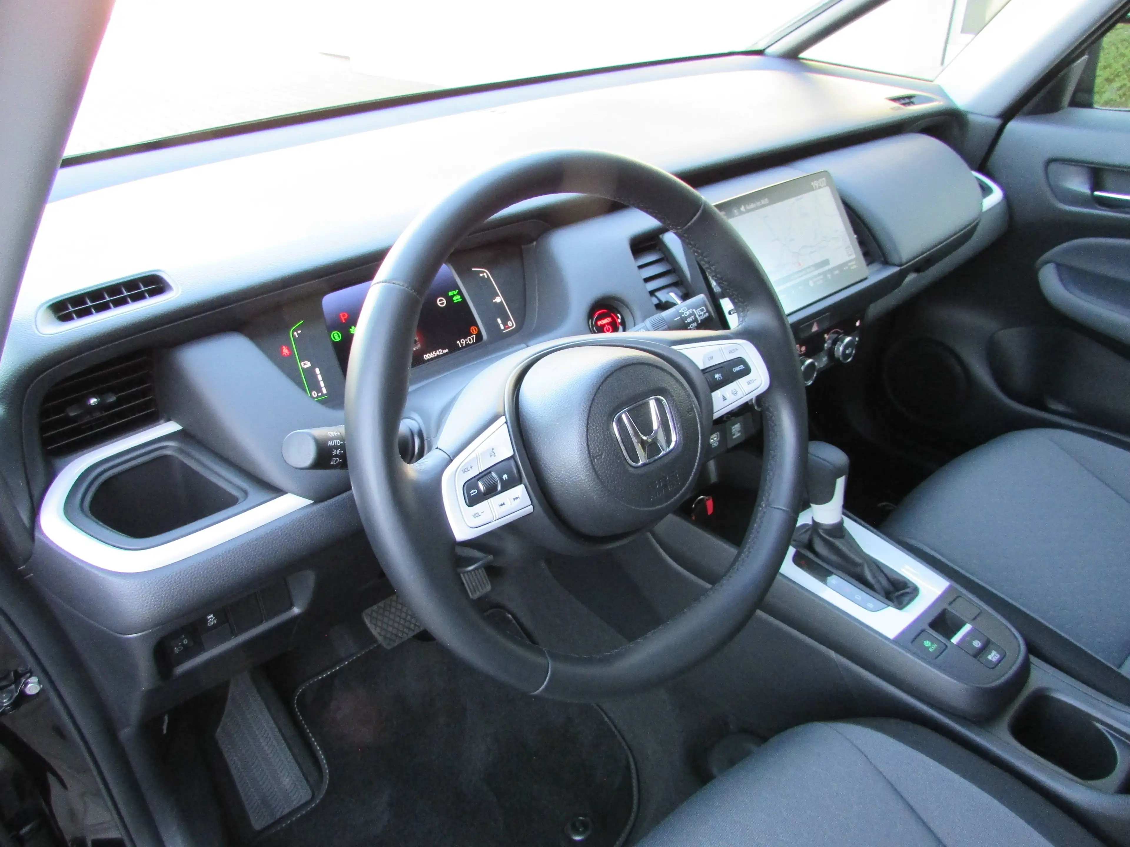 Honda Jazz 1.5 i-MMD Hybrid Elegance, NAVI, Kamera, ACC, LED, DAB, i-MID, USB — photo 11