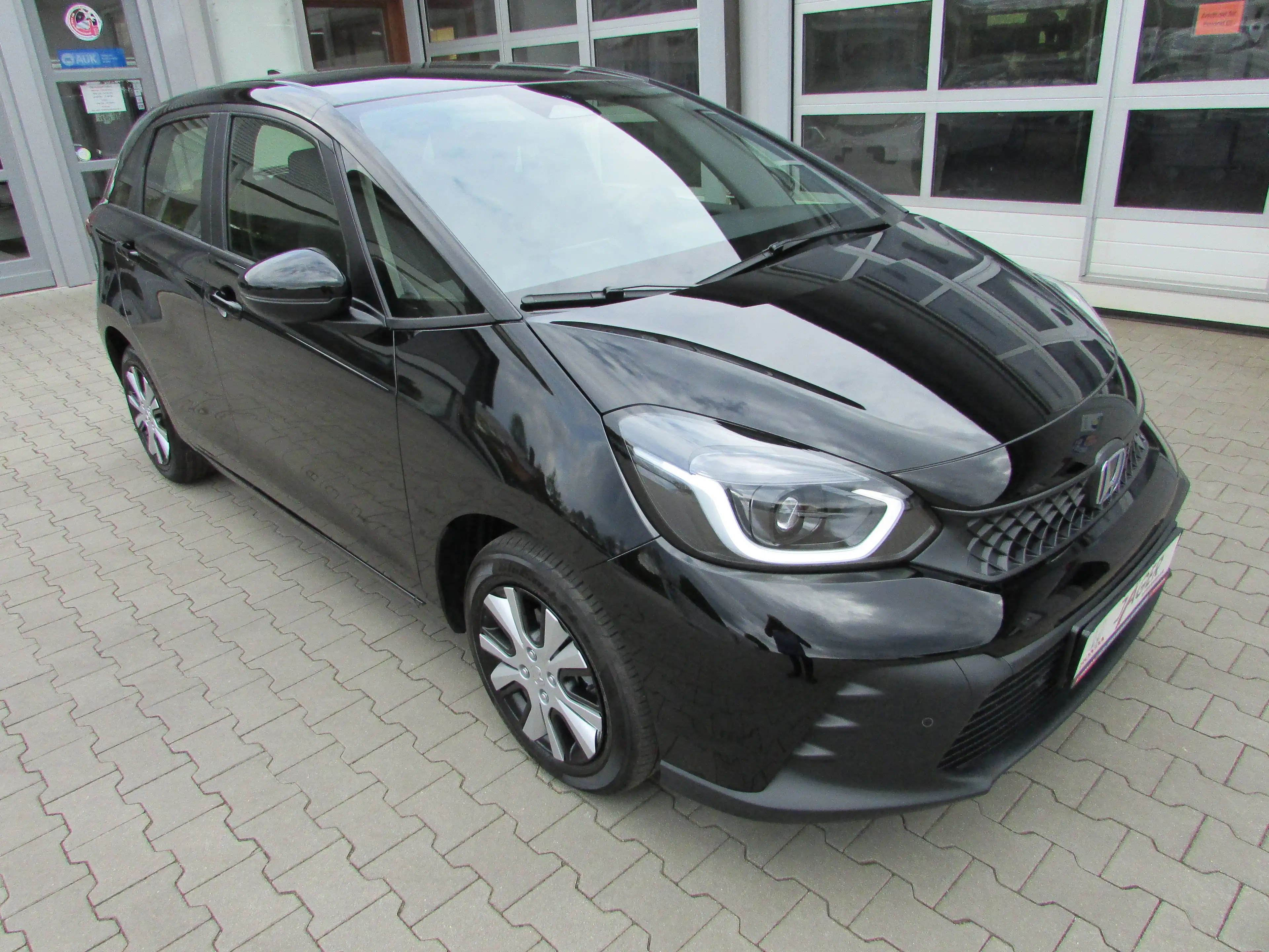 Honda Jazz 1.5 i-MMD Hybrid Elegance, NAVI, Kamera, ACC, LED, DAB, i-MID, USB