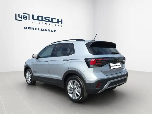 Volkswagen T-Cross view 5