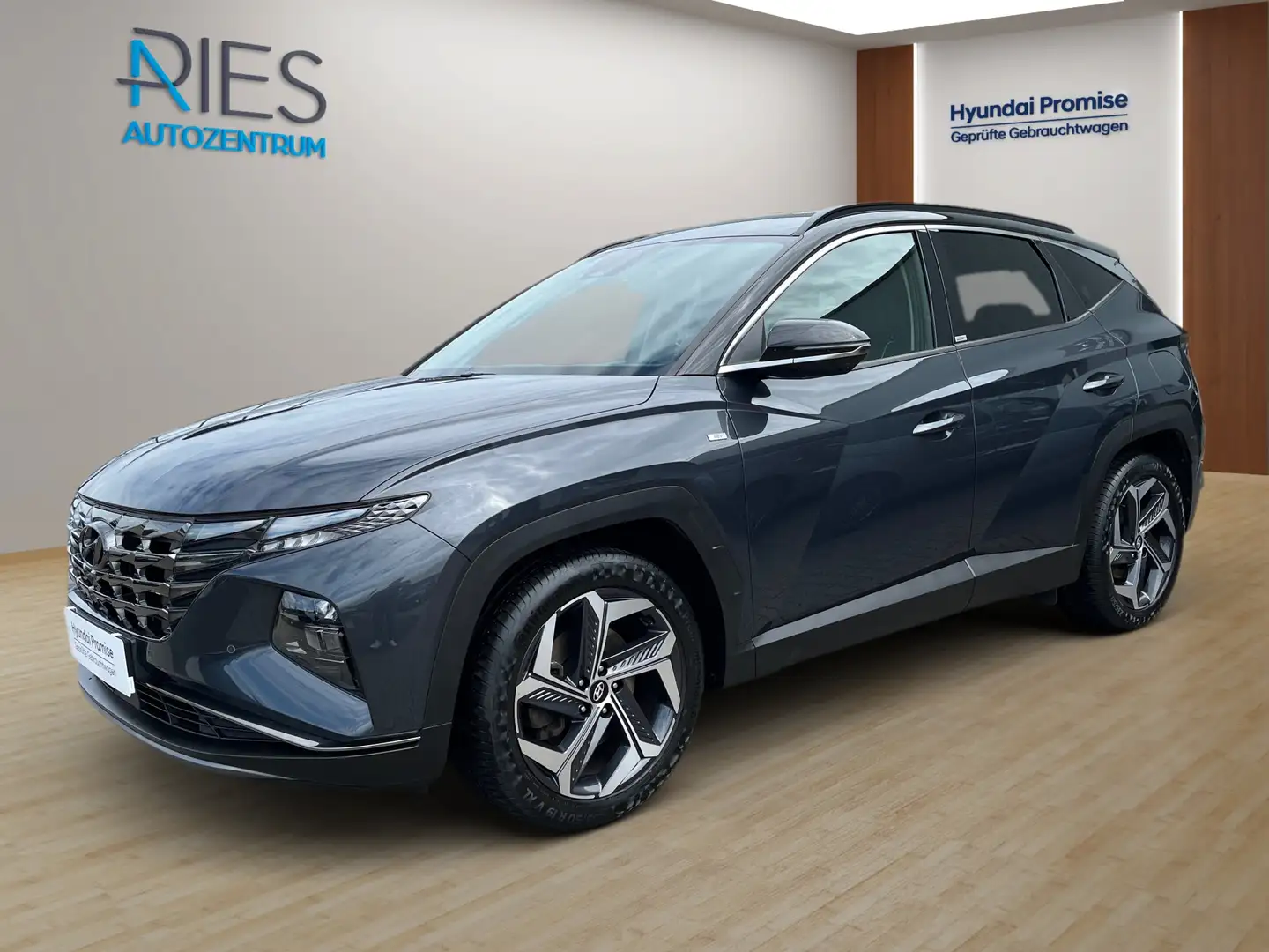 Hyundai TUCSON 1.6 CRDi (DPF) Prime *Navi*el.Heck*KlimaA Noir - 1