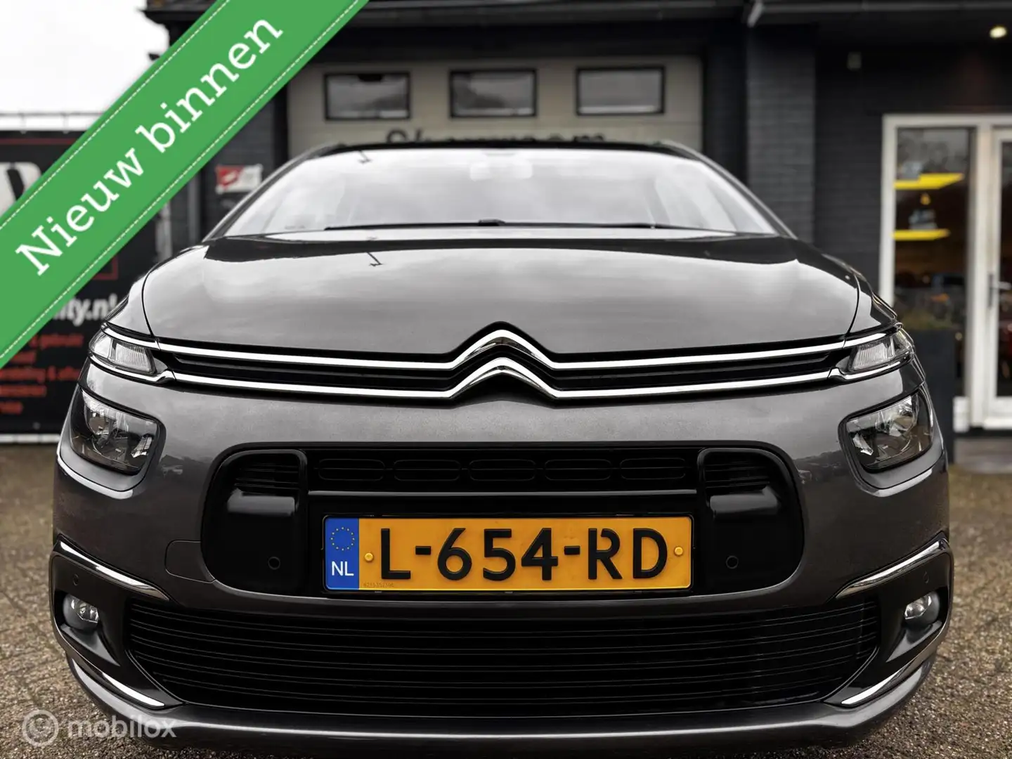 Citroen C4 Picasso 1.2 PureTech Selection Grijs - 2