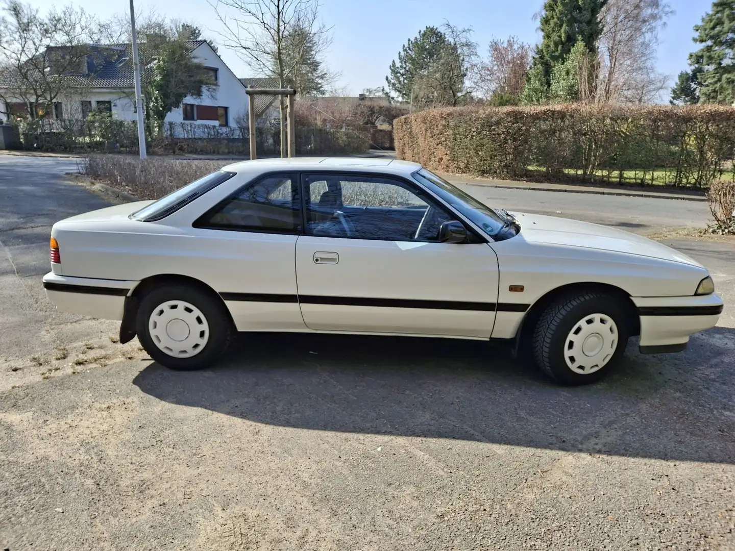 Mazda 626 2.2i 12V GLX - 2