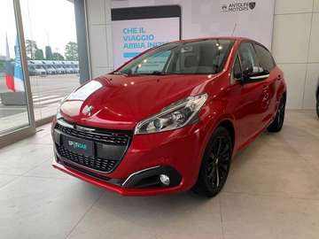 1° serie PureTech 82 5 porte Black Line