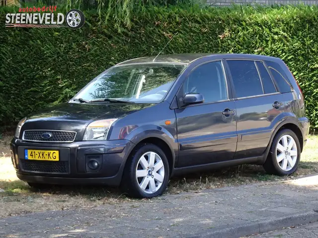 Ford Fusion 1.4 16V Futura+ met Airco en Trekhaak
