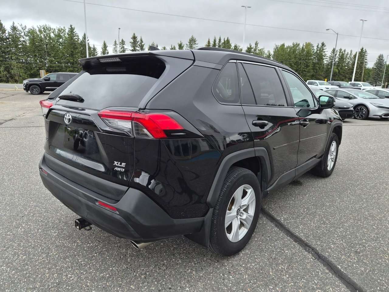 2021 Toyota RAV4 XLE — снимка 1