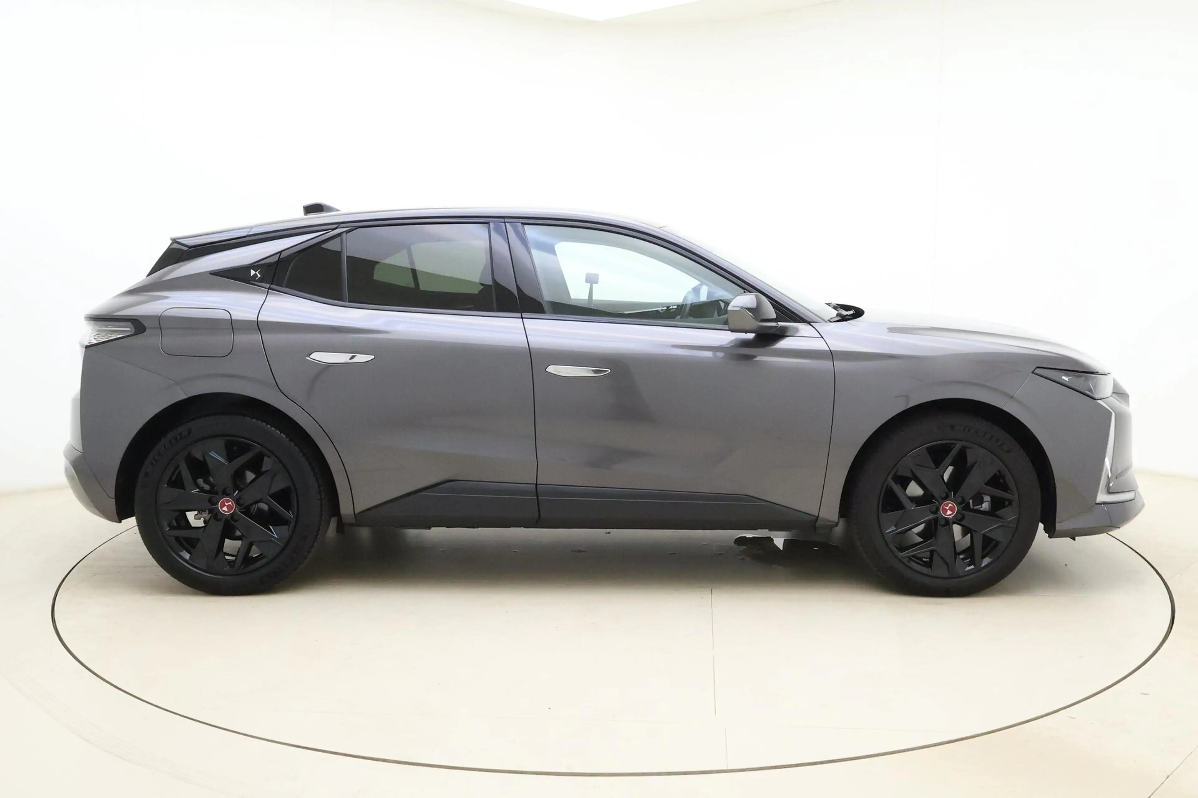 DS Automobiles DS 4 1.2 Turbo Performance Line 130 PK Automaat | Navig — photo 11