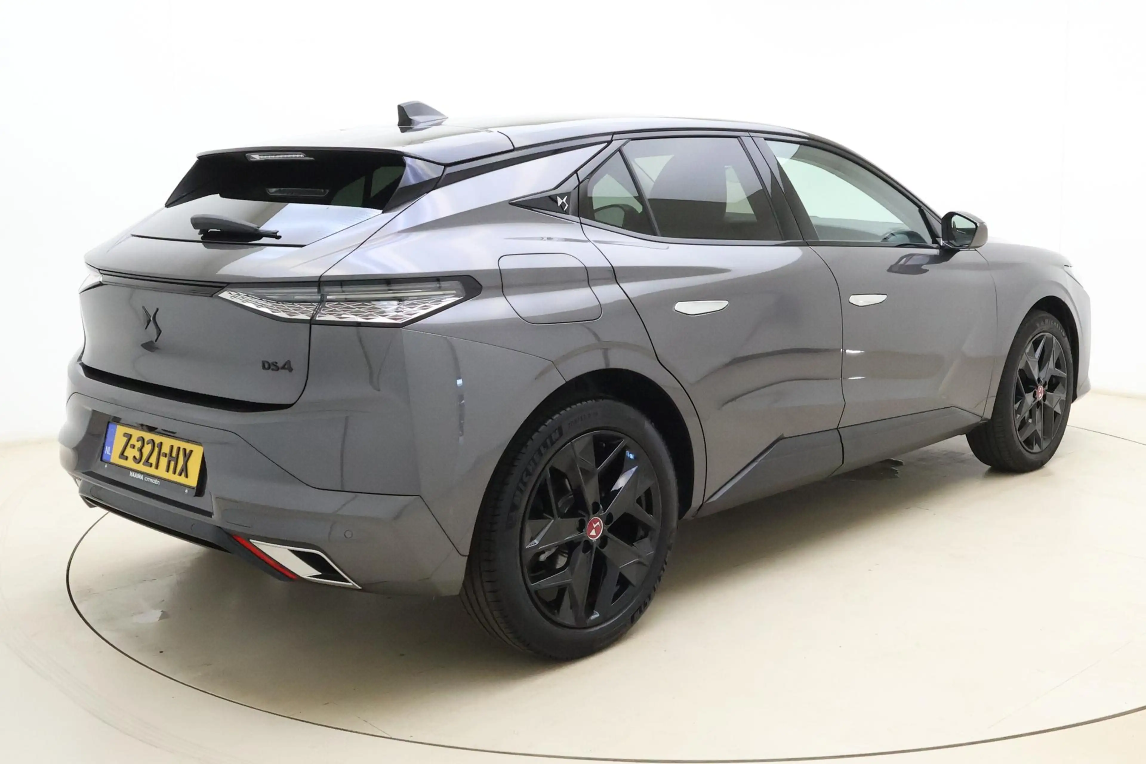 DS Automobiles DS 4 1.2 Turbo Performance Line 130 PK Automaat | Navig — photo 2