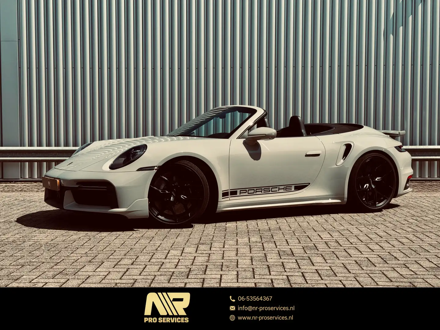 Porsche 992 Cabrio 3.8 Turbo S 911 | Sportdesign | 21" Vossen Gris - 1