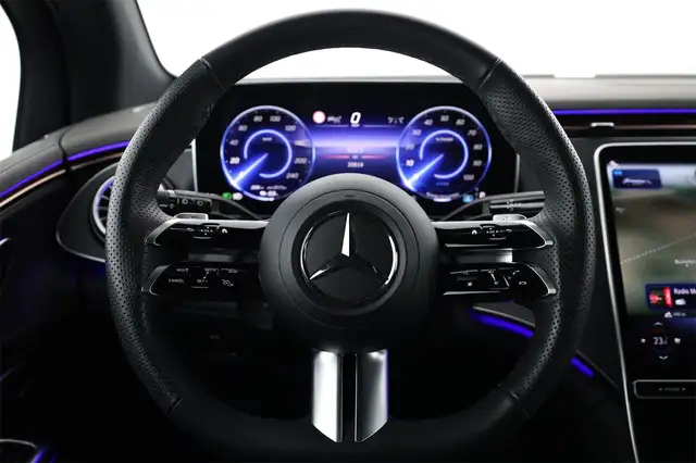Mercedes-Benz EQE 350 4M SUV Ansicht 16