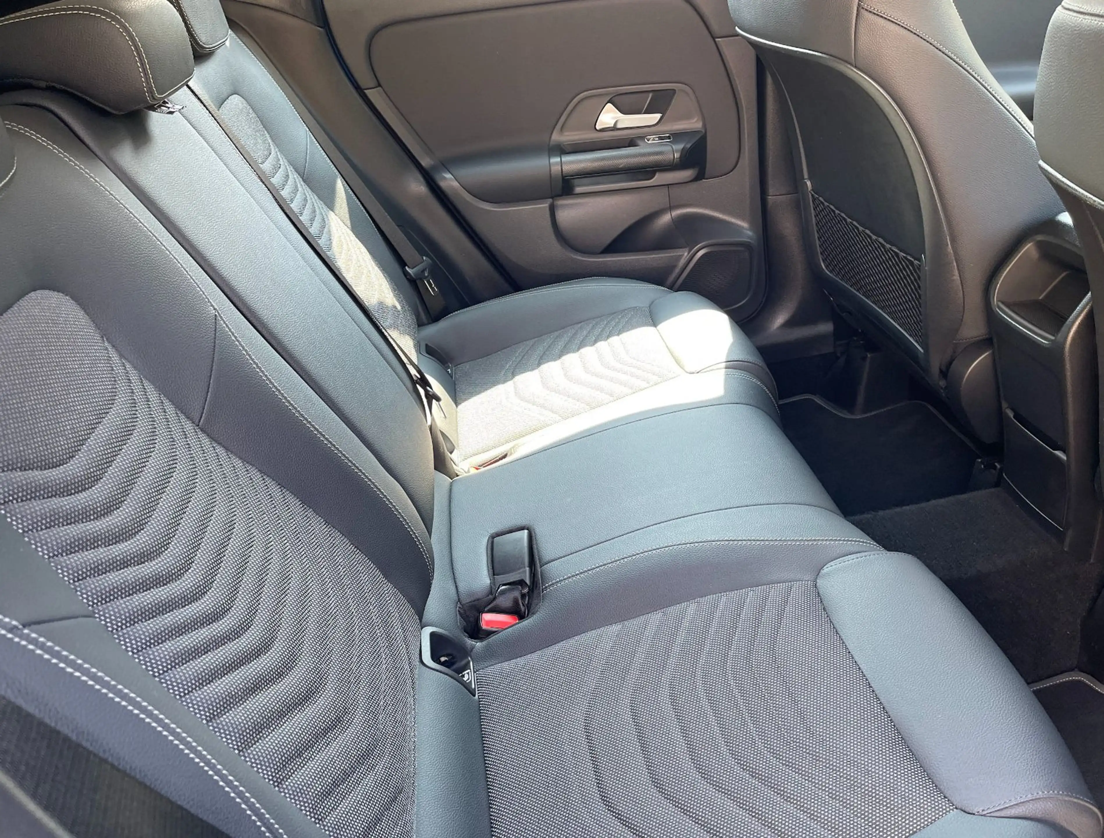 Mercedes-Benz GLA 250 e LED KAMERA FACELIFT MODEL2024 — photo 14
