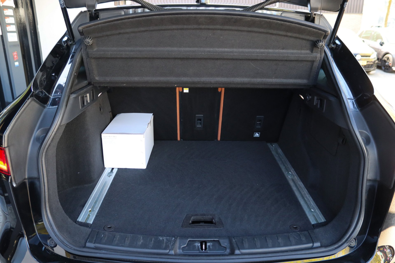 Jaguar F-Pace 3.0 S/C Portfolio AWD MERIDIAN PANO DEALER OH — photo 11